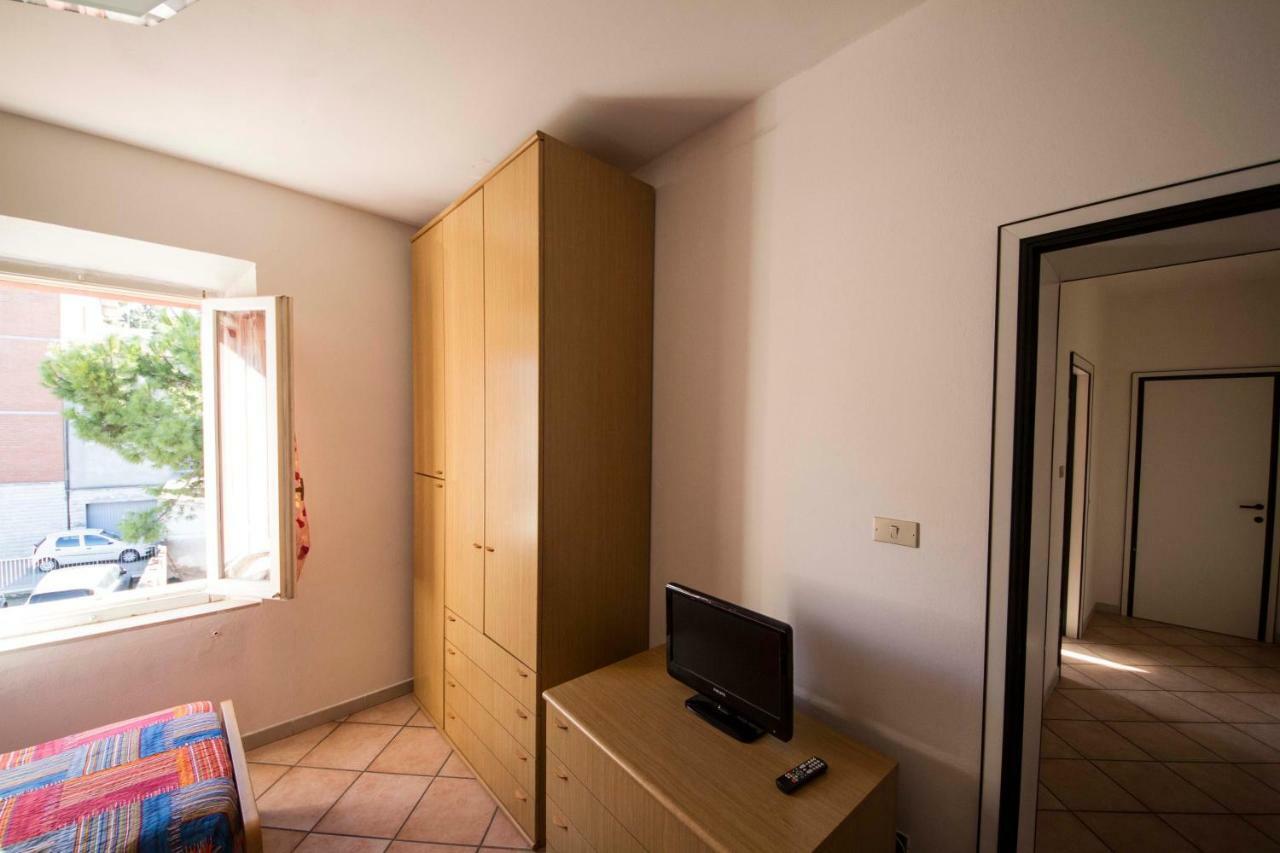 تشيزينا Bed & Breakfast Porta Santi المظهر الخارجي الصورة