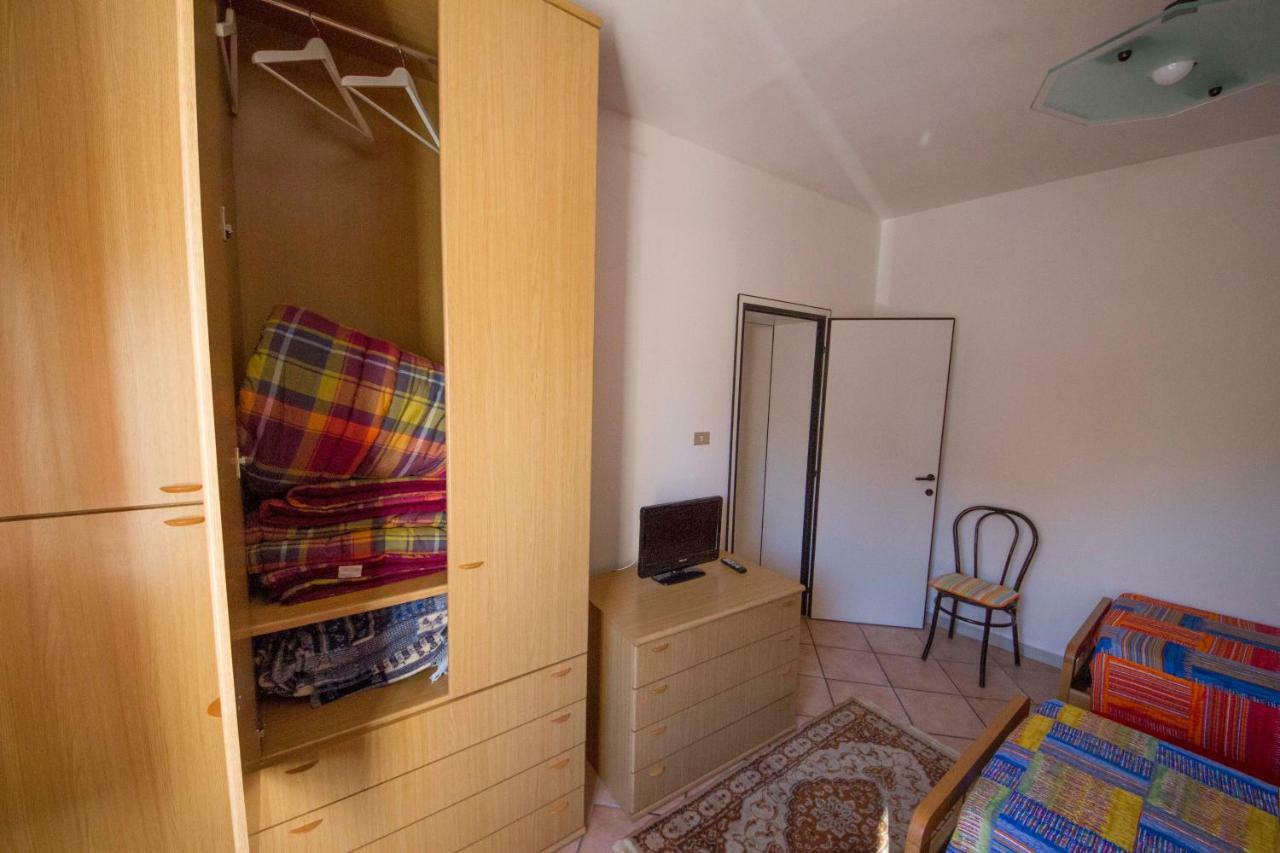تشيزينا Bed & Breakfast Porta Santi المظهر الخارجي الصورة